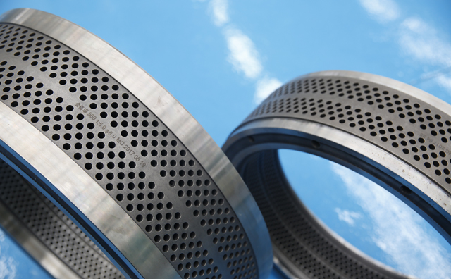 樹(shù)皮顆粒機(jī)模具 樹(shù)皮顆粒機(jī)模具